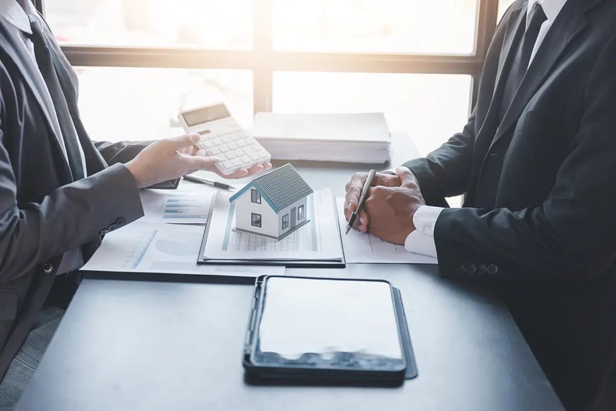Financial Confidence Doesn't Always Translate to Agreement in Dallas HOA Meetings